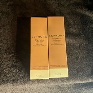 Sephora Bright Future Fluid Skin Sunscreen in Gold